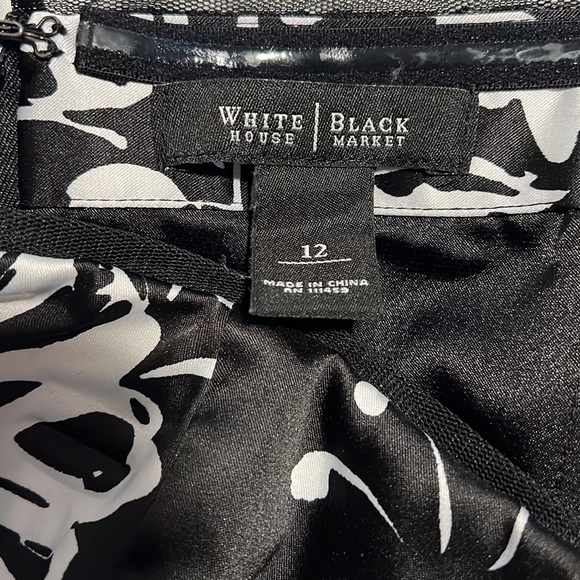 White House black market Strapless dress - Picture 4 of 5